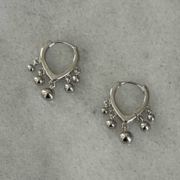 Modest Lu Jewelry - Sterling Silver Triangle Beaded Fringe Hoop Earrings 

Brand New